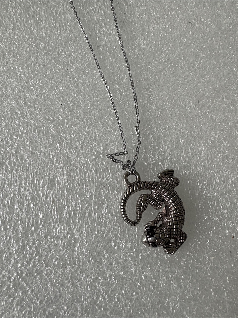 Silver Tone Alligator Pendant Necklace